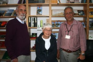 Peter und Ingrid Schönfelder präsentieren ihr Buch über die heimische Flora der Kanaren im Mundo del Mapa, Puerto de la Cruz